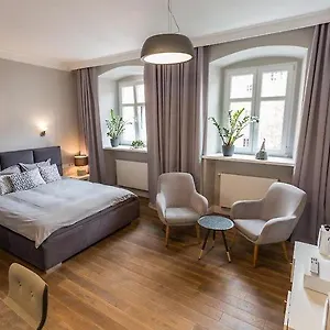 muzyczna-oaza-przy-rynku.hotelswroclaw.com/